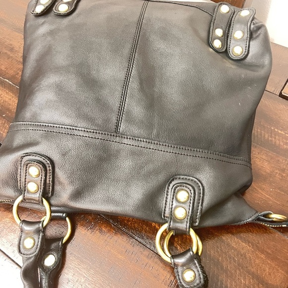 Linea Pelle Black Leather Shoulder Bag - Picture 10 of 12
